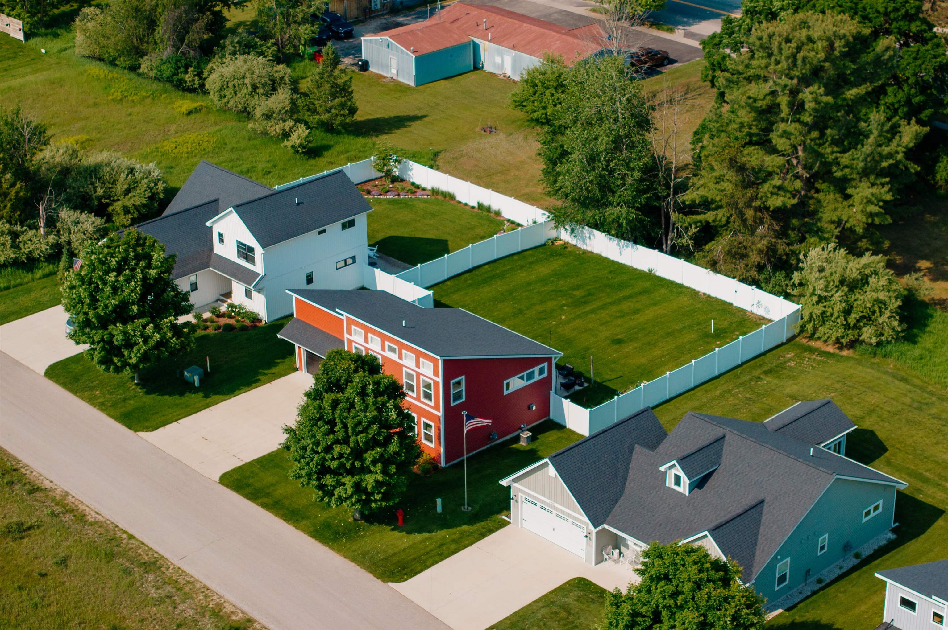 11574 South Sunset Drive Empire, MI 49630 - Photo 2 of 66 1935477-adfda9c0-f7e1-46fd-895b-251adf5d27c5.JPG