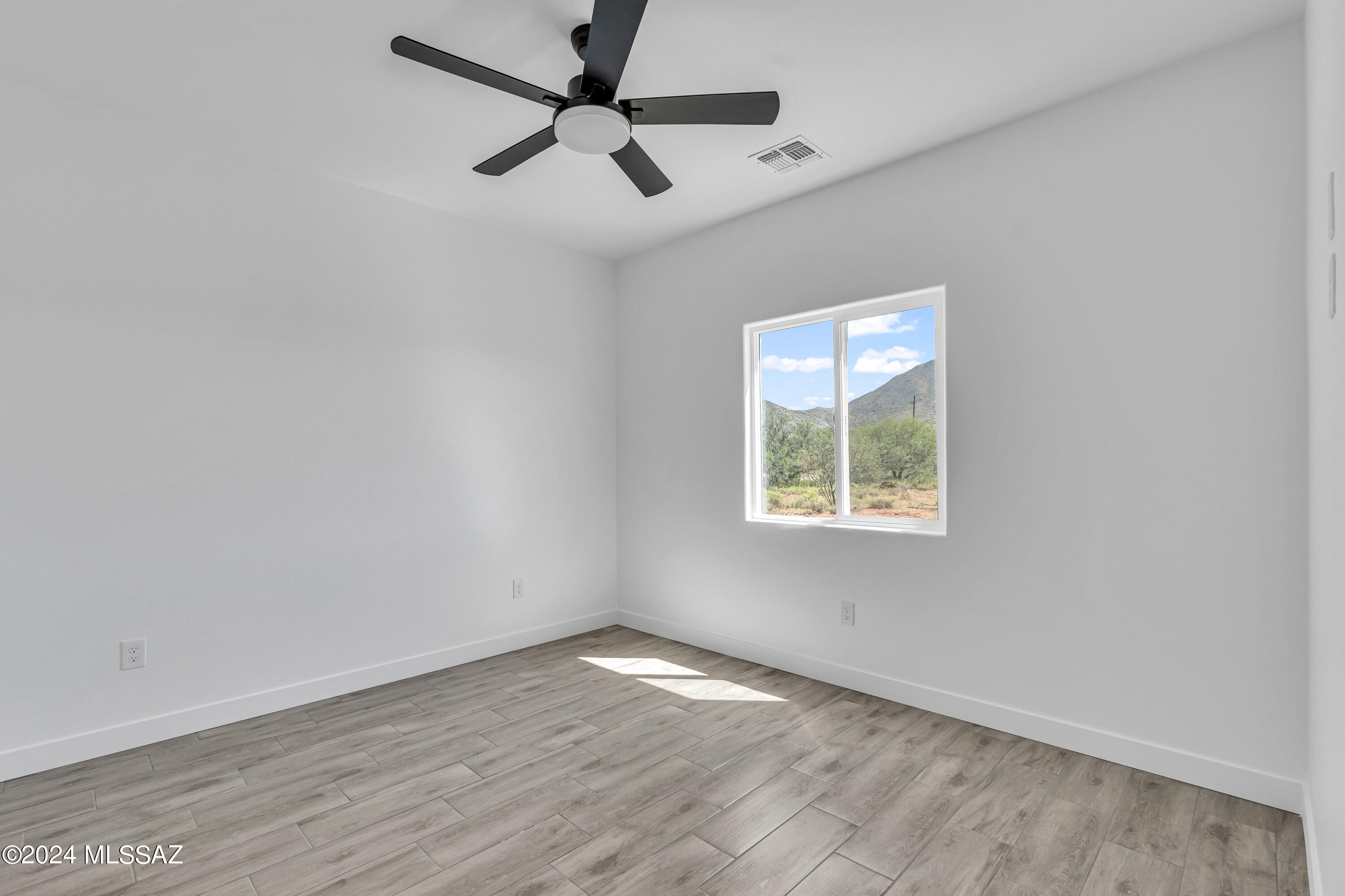1864 Calle Las Cruces Rio Rico, AZ 85648 - Photo 28 of 35
