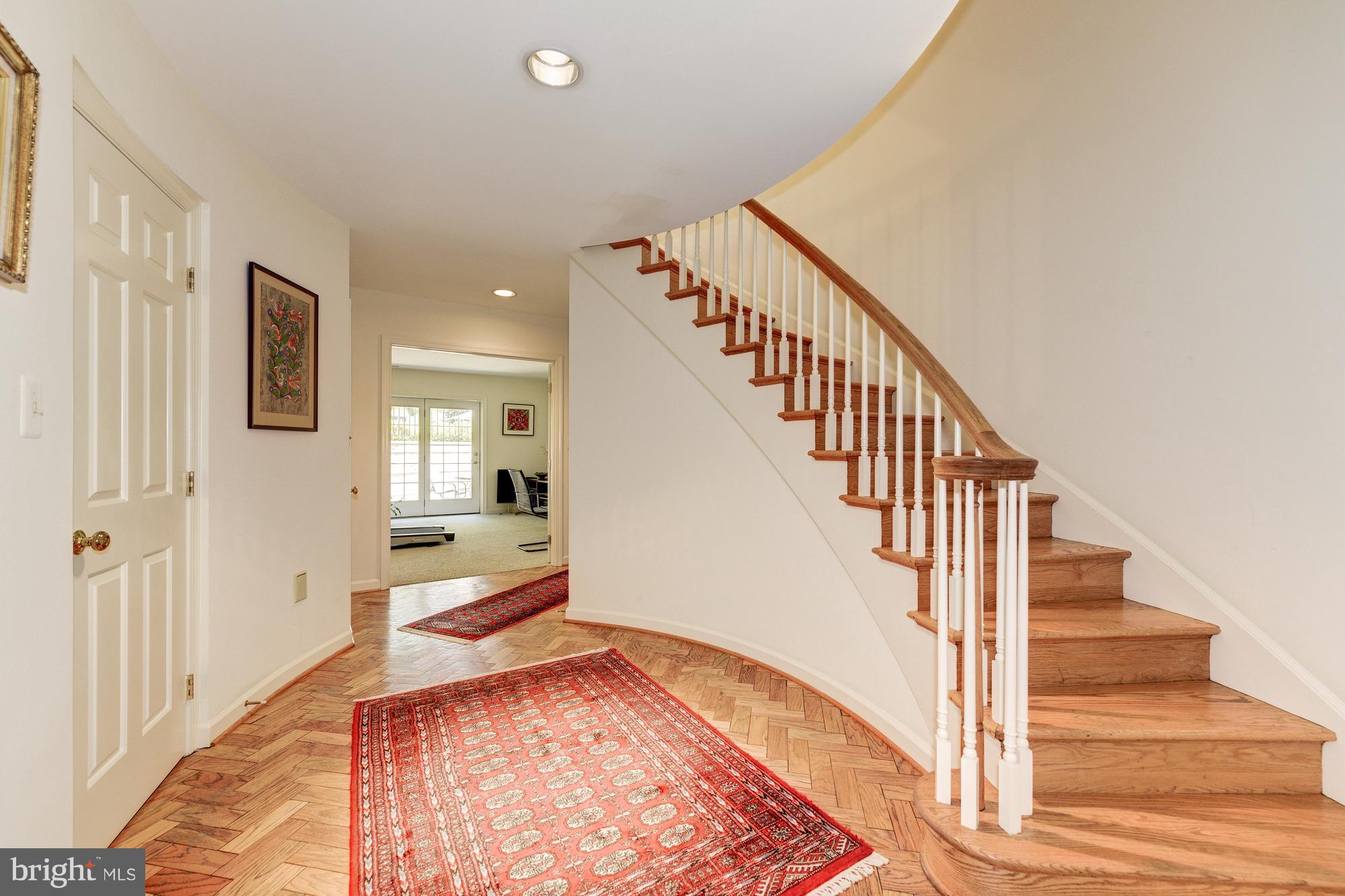 4709 Foxhall Crescent Northwest Washington, DC 20007 - Photo 22 of 29