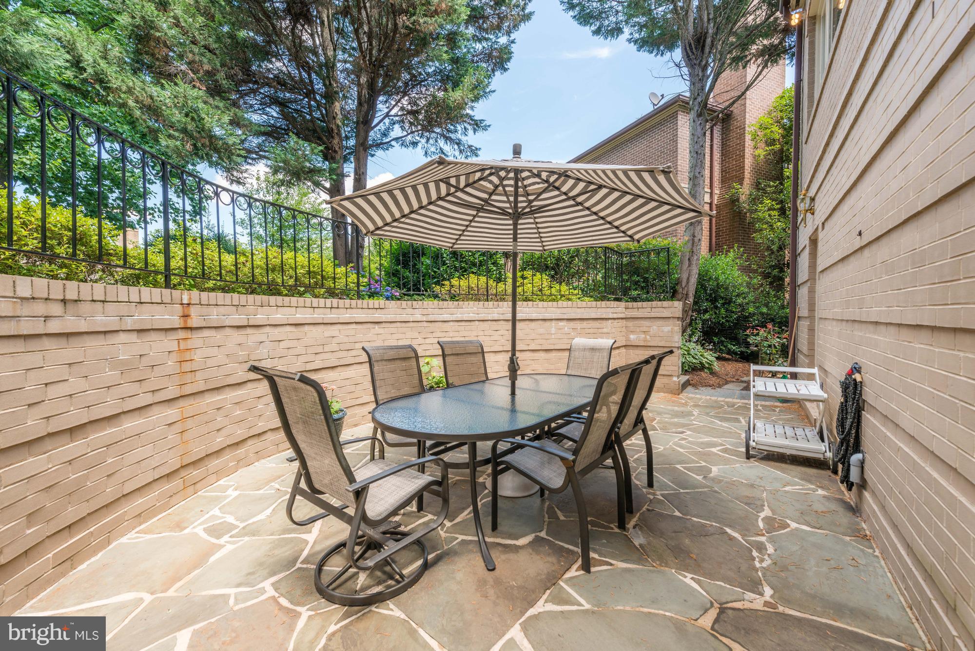 4709 Foxhall Crescent Northwest Washington, DC 20007 - Photo 27 of 29