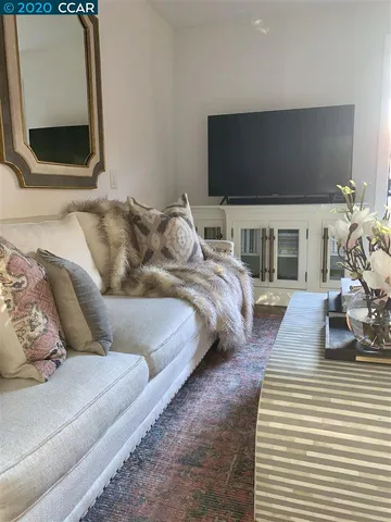 $2,300 | 351 A Shady Glen Road, Walnut Creek, CA 94596