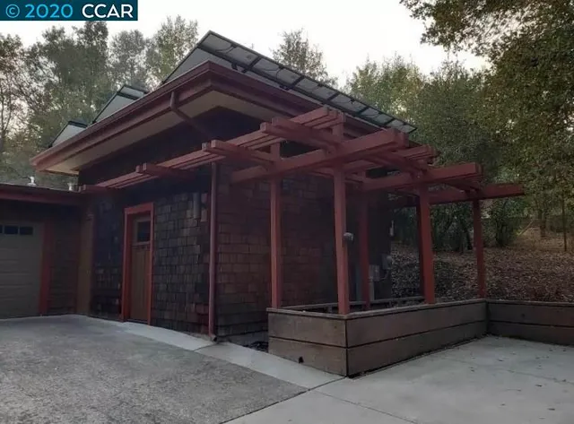 $2,300 | 351 A Shady Glen Road, Walnut Creek, CA 94596