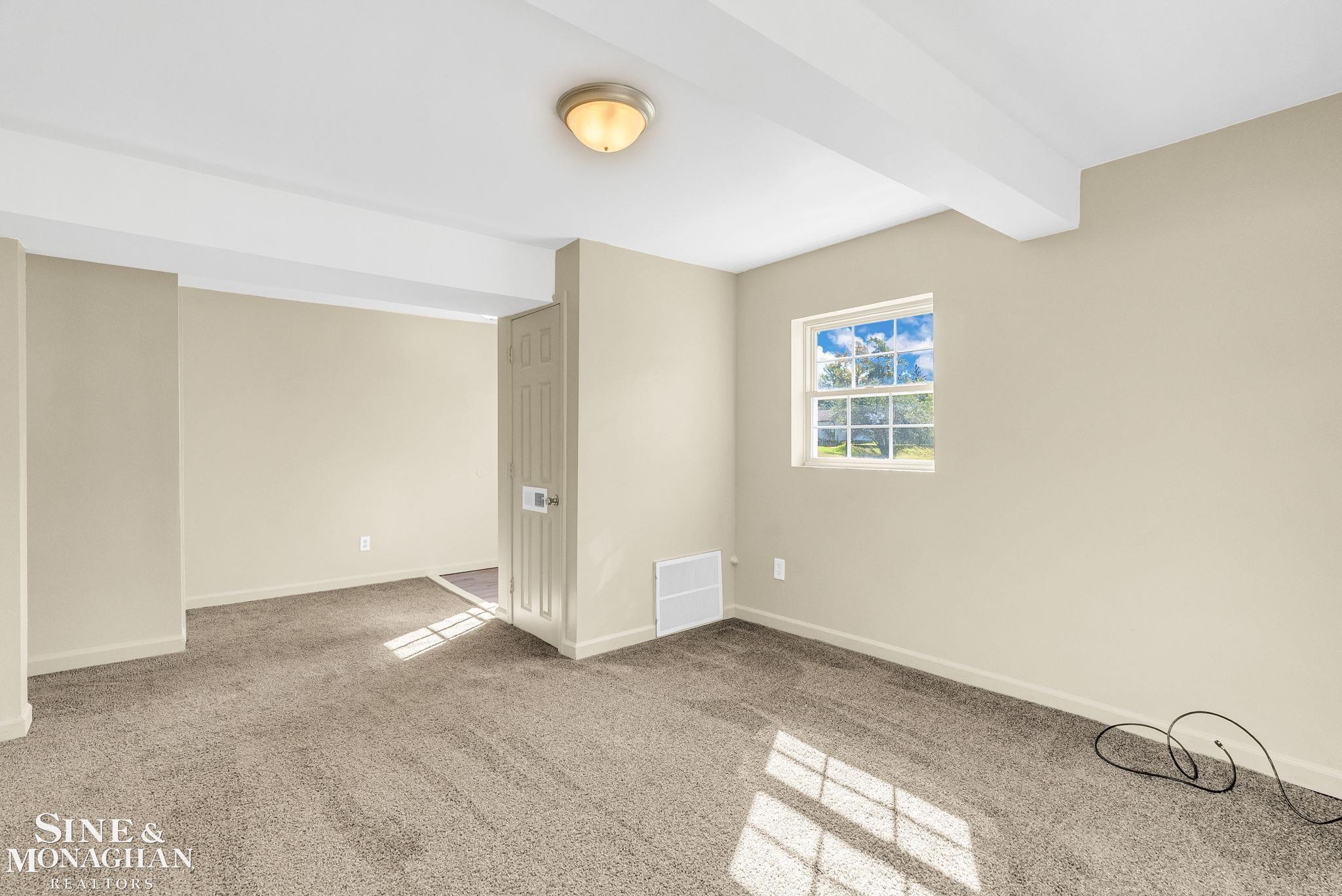 36 Arthur Street Carsonville, MI 48419 - Photo 10 of 38