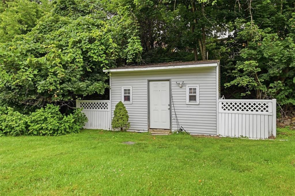 4930 Gardenville Road Pittsburgh, PA 15236 - Photo 44 of 47