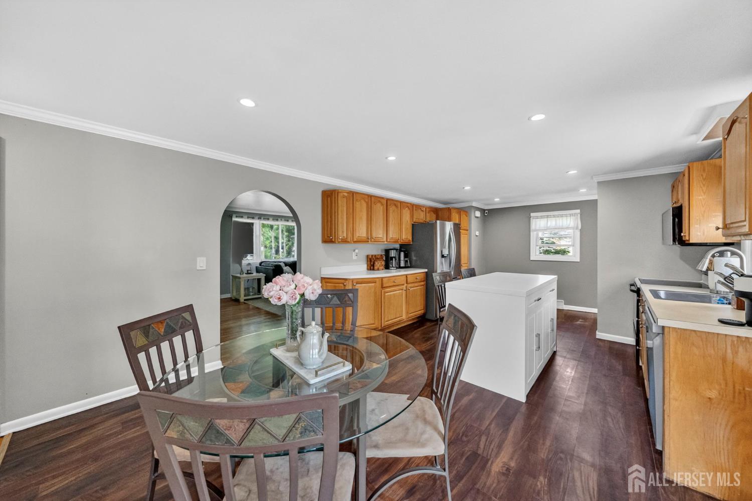 729 Walnut Street Dunellen, NJ 08812 - Photo 13 of 41