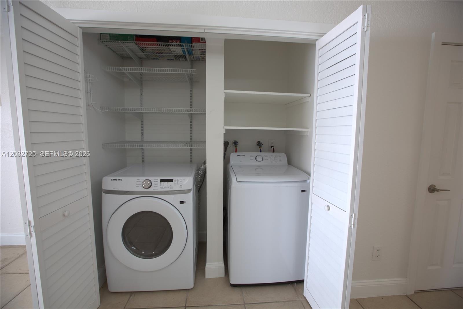 6475 Southwest 129th Avenue Miami, FL 33183 - Photo 18 of 43