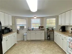 $1,500 | 1838 Upperline Street, Unit 101, New Orleans, LA 70115