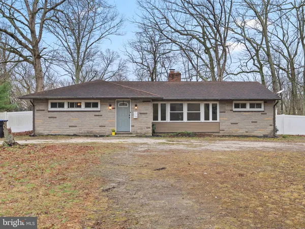 $299,000 | 2246 Auburn Avenue, Atco, NJ 08004