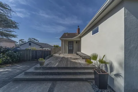 $1,399,000 | 854 Kelmore Street, Moss Beach, CA 94038