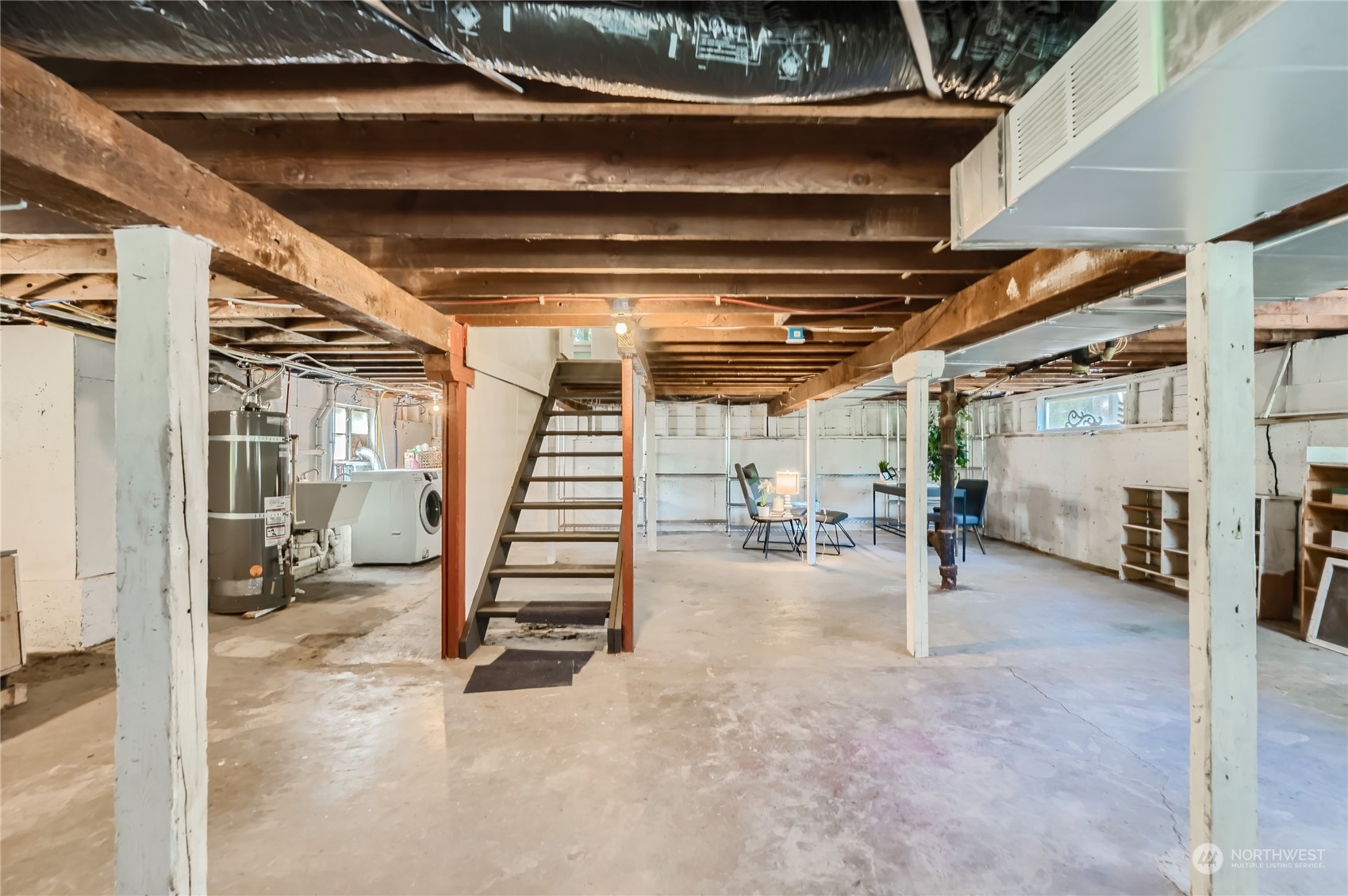 18045 120th Avenue Southeast Renton, WA 98058 - Photo 15 of 23 a view of entryway