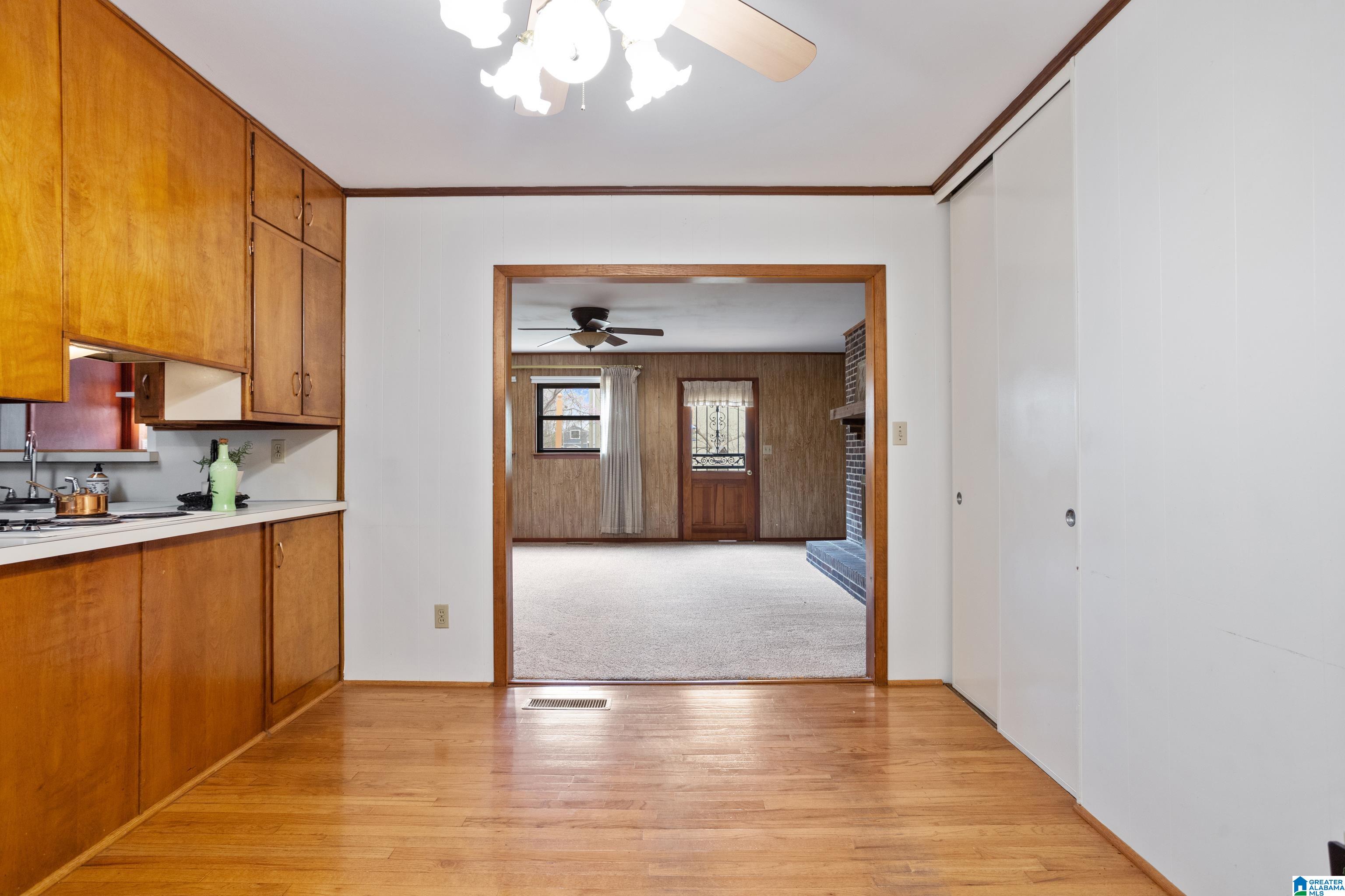 537 Edgecrest Drive Birmingham, AL 35209 - Photo 15 of 51