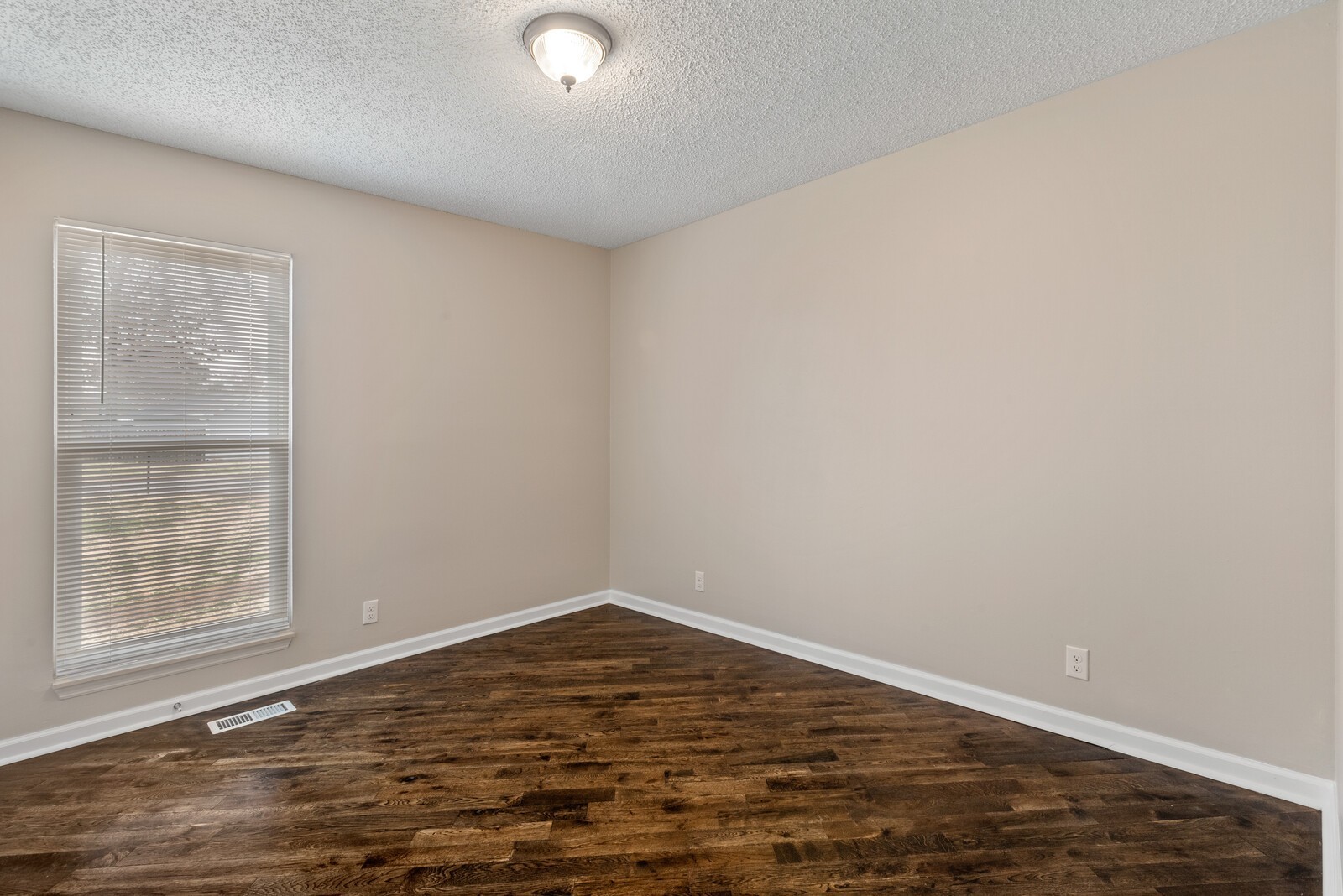 1617 Alsdale Road Mount Juliet, TN 37122 - Photo 19 of 34