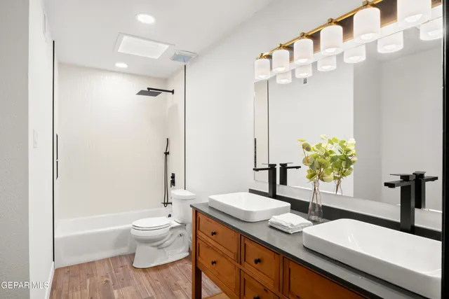 $369,500 | 10844 Sombra Verde Drive, El Paso, TX 79935