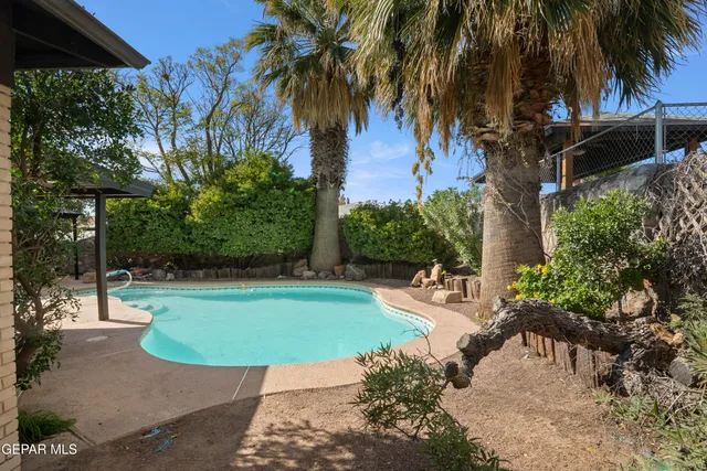 $369,500 | 10844 Sombra Verde Drive, El Paso, TX 79935