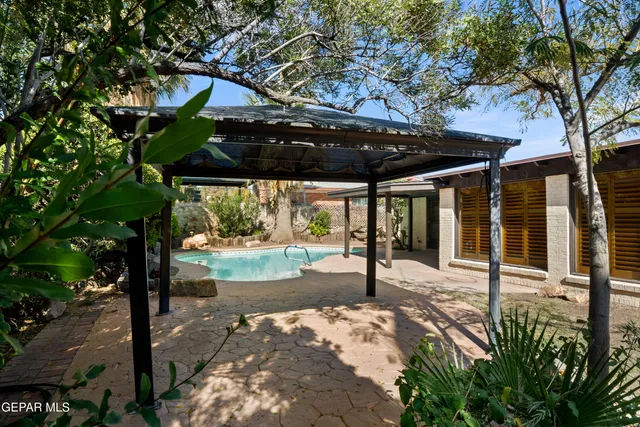 $369,500 | 10844 Sombra Verde Drive, El Paso, TX 79935