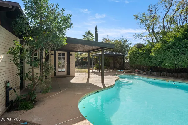 $369,500 | 10844 Sombra Verde Drive, El Paso, TX 79935