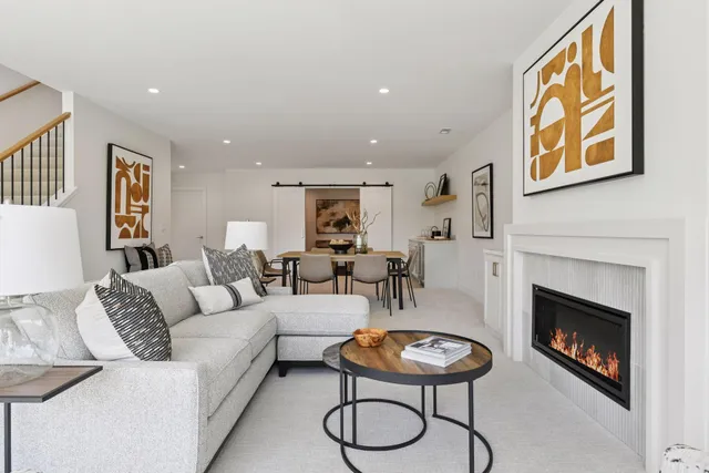 $1,299,000 | 5655 Buffington Lane, Shorewood, MN 55331