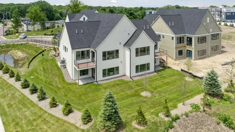 $1,299,000 | 5655 Buffington Lane, Shorewood, MN 55331
