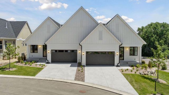 $1,299,000 | 5655 Buffington Lane, Shorewood, MN 55331