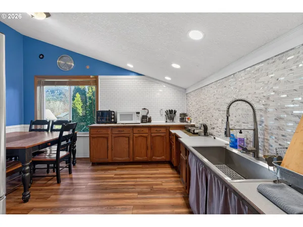 $529,900 | 205 Far West, North Bonneville, WA 98639