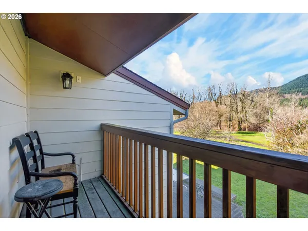 $529,900 | 205 Far West, North Bonneville, WA 98639