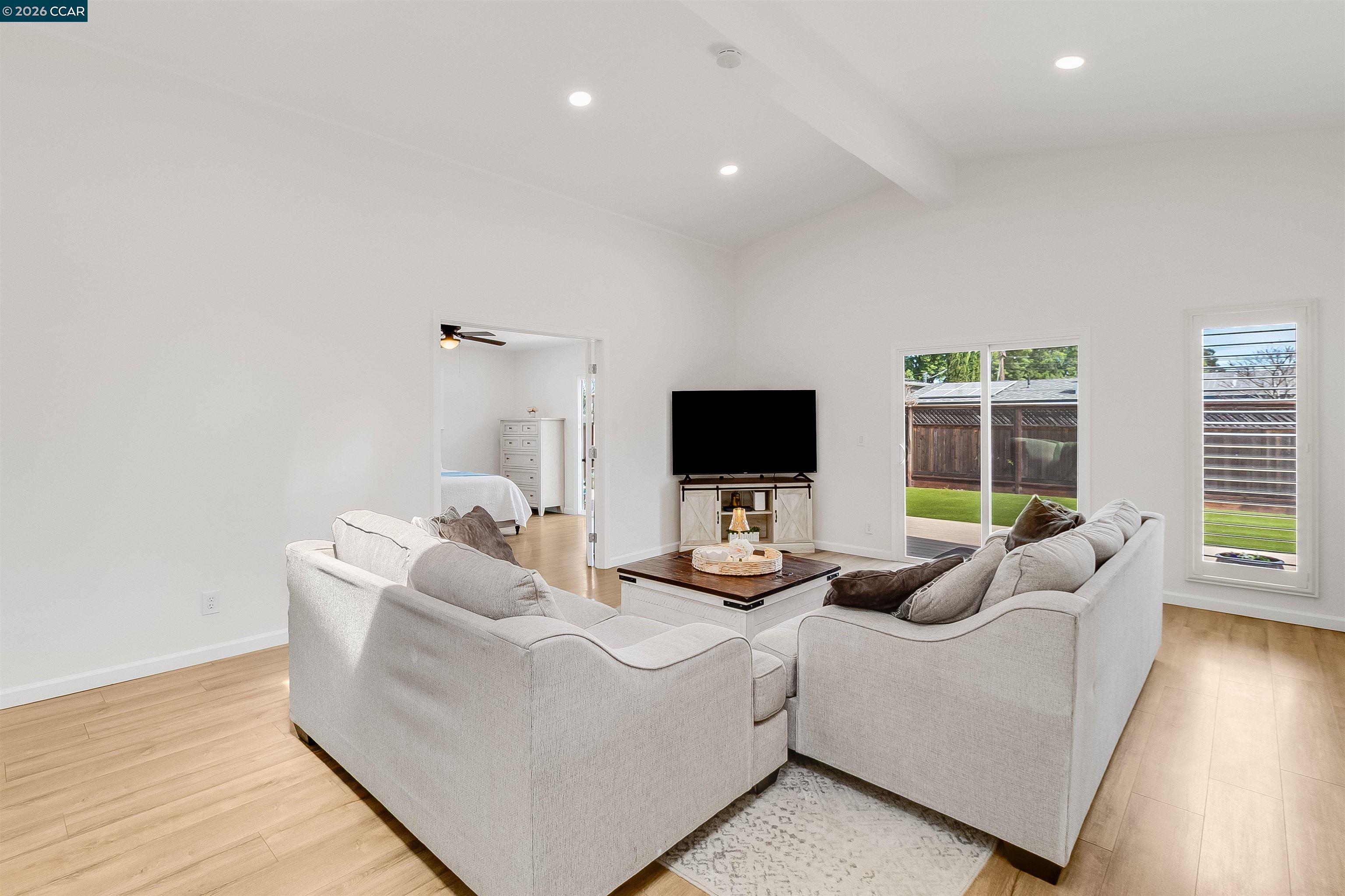 4321 Cowell Road Concord, CA 94518 - Photo 19 of 52