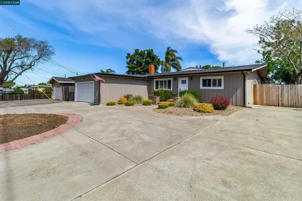 $900,000 | 4321 Cowell Road, Concord, CA 94518