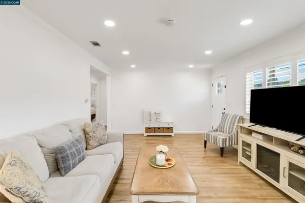 $900,000 | 4321 Cowell Road, Concord, CA 94518