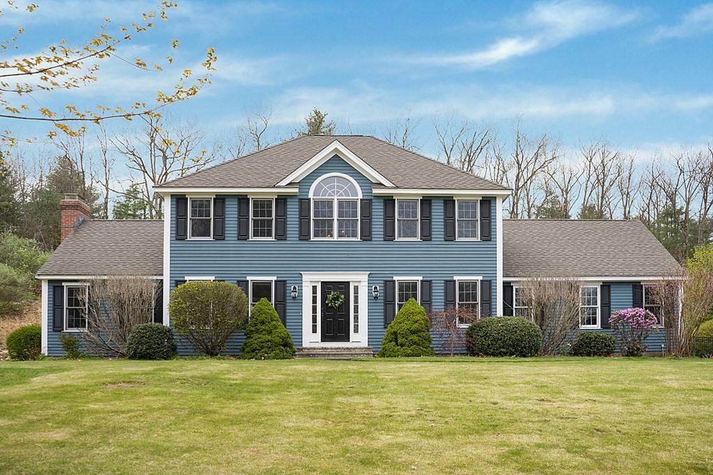 14 Stuart Road Sterling, MA 01564 - Photo 1 of 39 Gallery Image 1