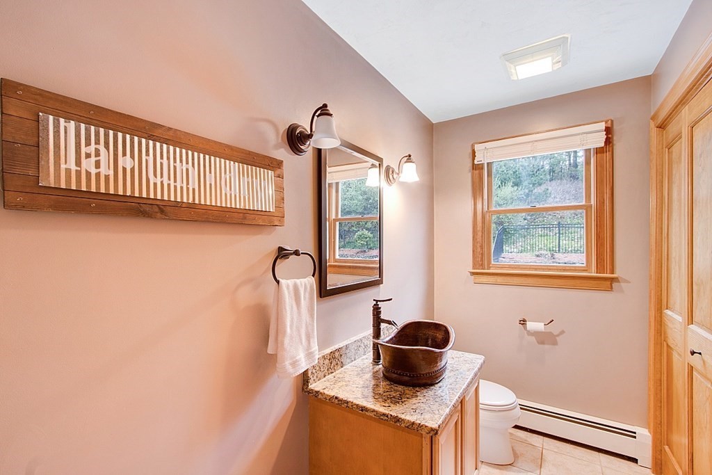 14 Stuart Road Sterling, MA 01564 - Photo 21 of 39 Gallery Image 21