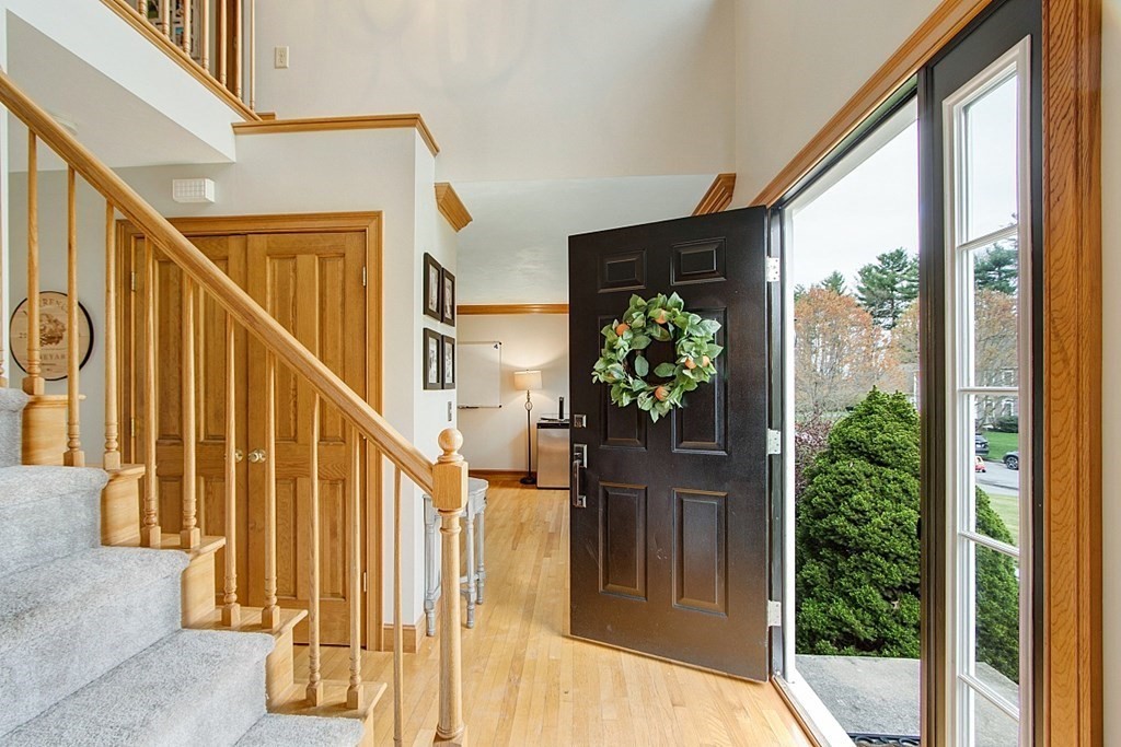 14 Stuart Road Sterling, MA 01564 - Photo 5 of 39 Gallery Image 5