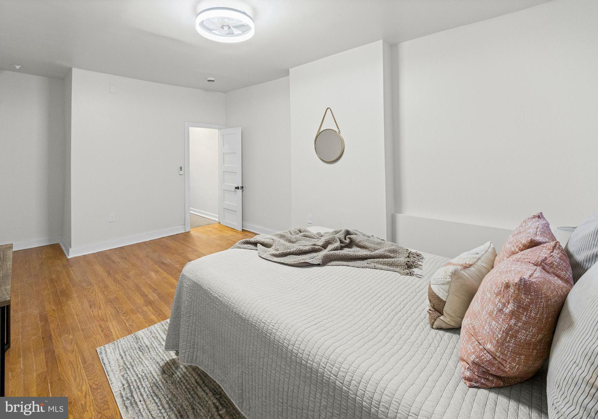 1135 Myrtle Avenue Baltimore, MD 21201 - Photo 17 of 31 Freshly painted, move-in ready.