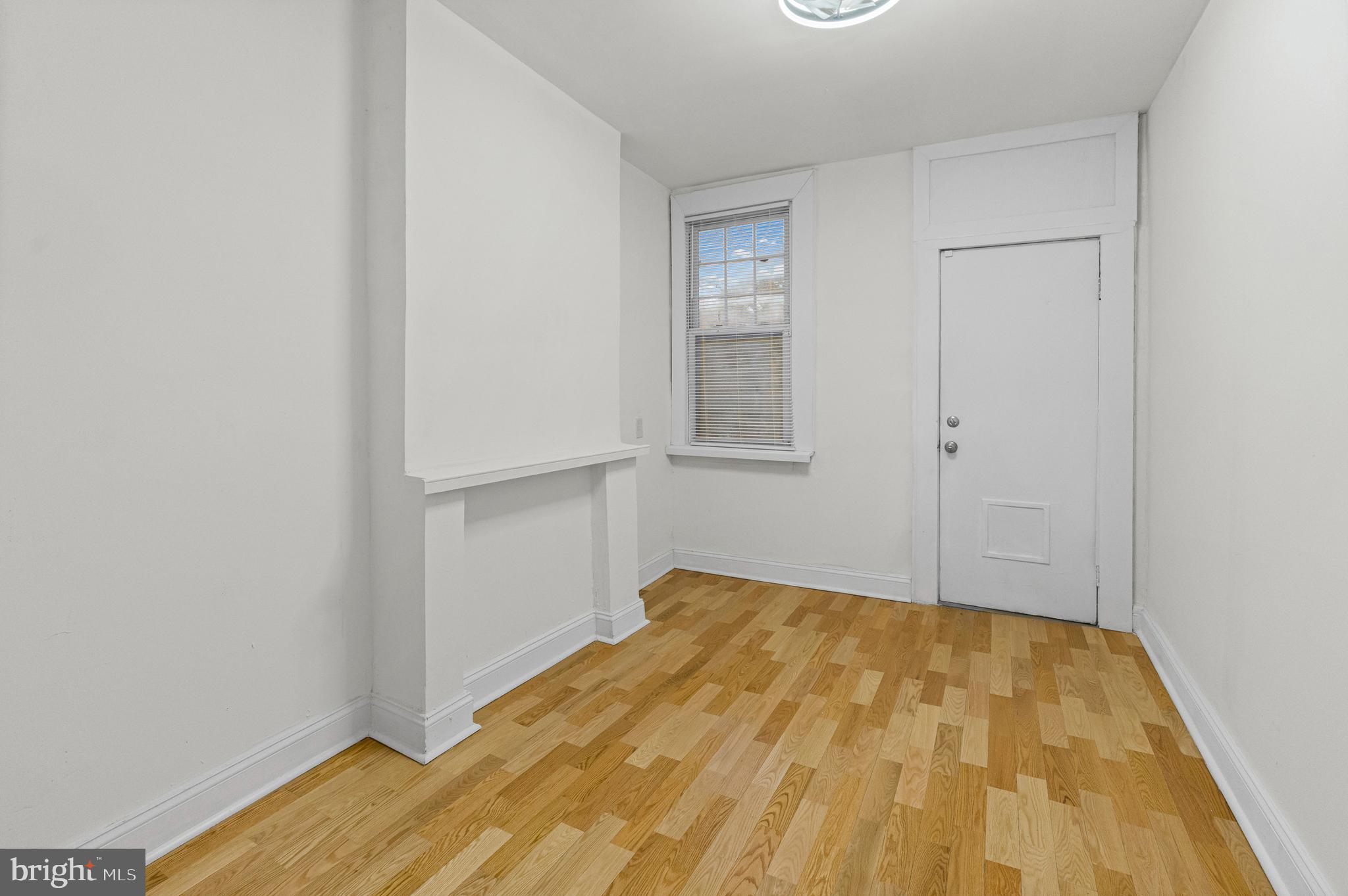 1135 Myrtle Avenue Baltimore, MD 21201 - Photo 8 of 31 a view of empty room