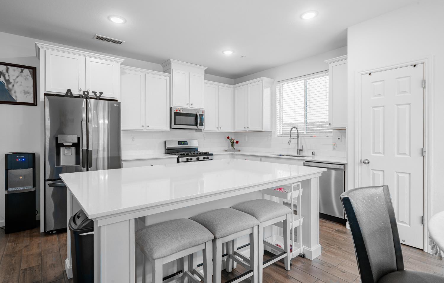 6552 East Huffman Avenue Fresno, CA 93727 - Photo 6 of 29