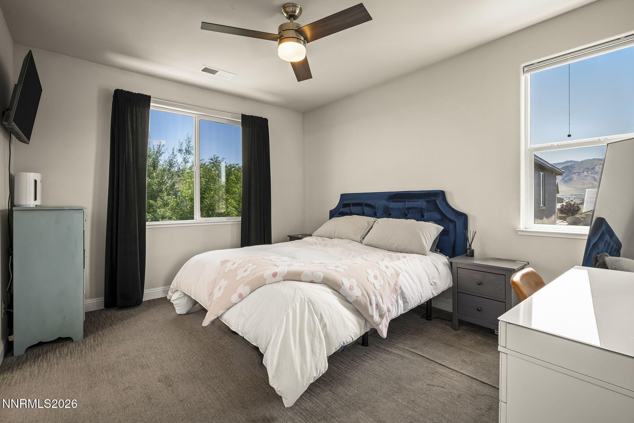 2250 Symphony Way Reno, NV 89521 - Photo 22 of 37 26-web-or-mls-_DSC4538