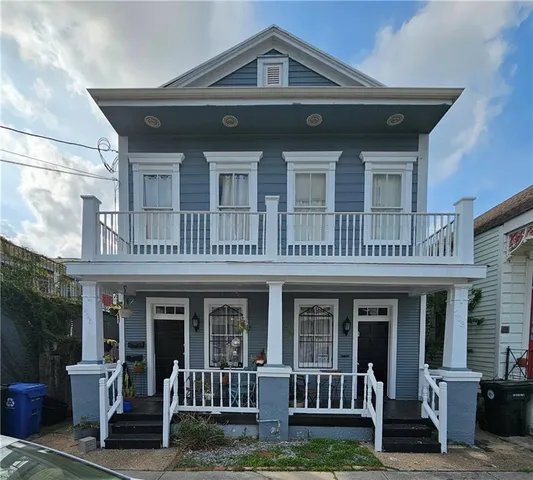 $1,300 | 225 South Salcedo Street, Unit 1, New Orleans, LA 70119