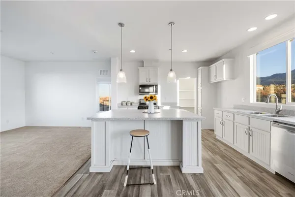 $489,990 | 30440 104th Street East, Littlerock, CA 93543