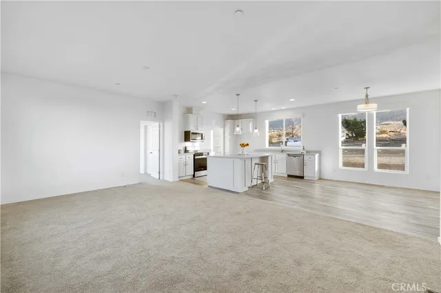 $499,990 | 30440 104th Street East, Littlerock, CA 93543