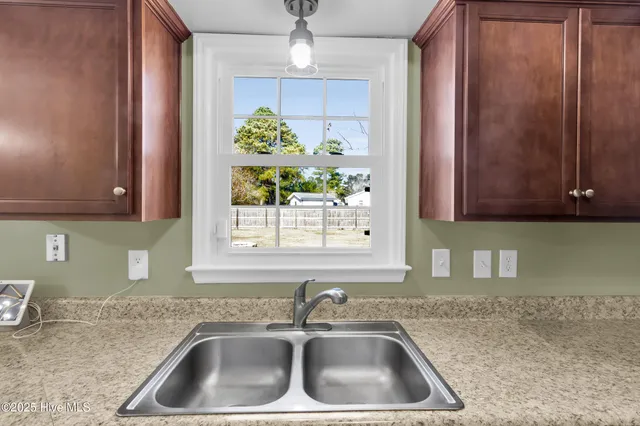 $250,000 | 123 Tar Heel Drive, Havelock, NC 28532