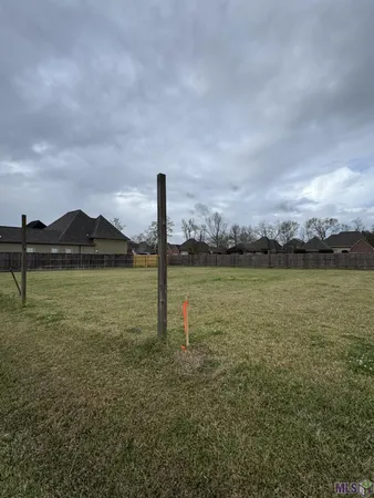$30,000 | Lot 1-a-2 Lot 1-a-2 Garden, Walker, LA 70785