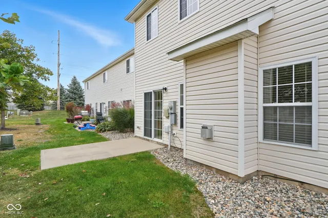 $260,000 | 9760 Silver Leaf Drive, Unit 701, Noblesville, IN 46060