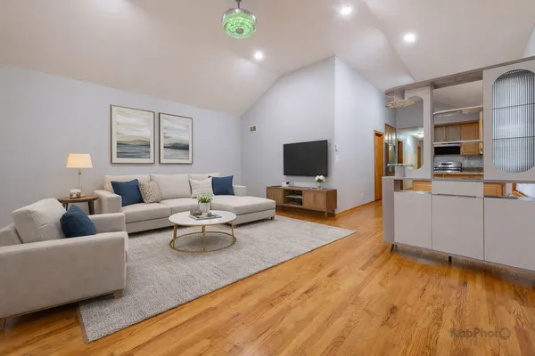 $599,000 | 3548 South Artesian Avenue, Chicago, IL 60632