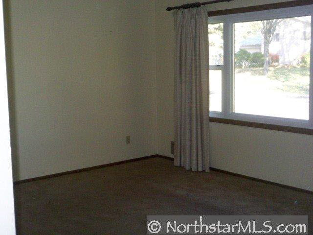 4065 Decatur Avenue North New Hope, MN 55427 - Photo 5 of 10