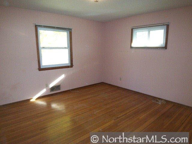 4065 Decatur Avenue North New Hope, MN 55427 - Photo 6 of 10