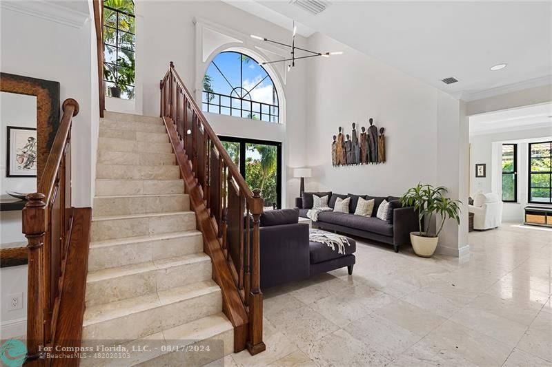 23285 Mirabella Circle Boca Raton, FL 33433 - Photo 5 of 31 a living room with furniture