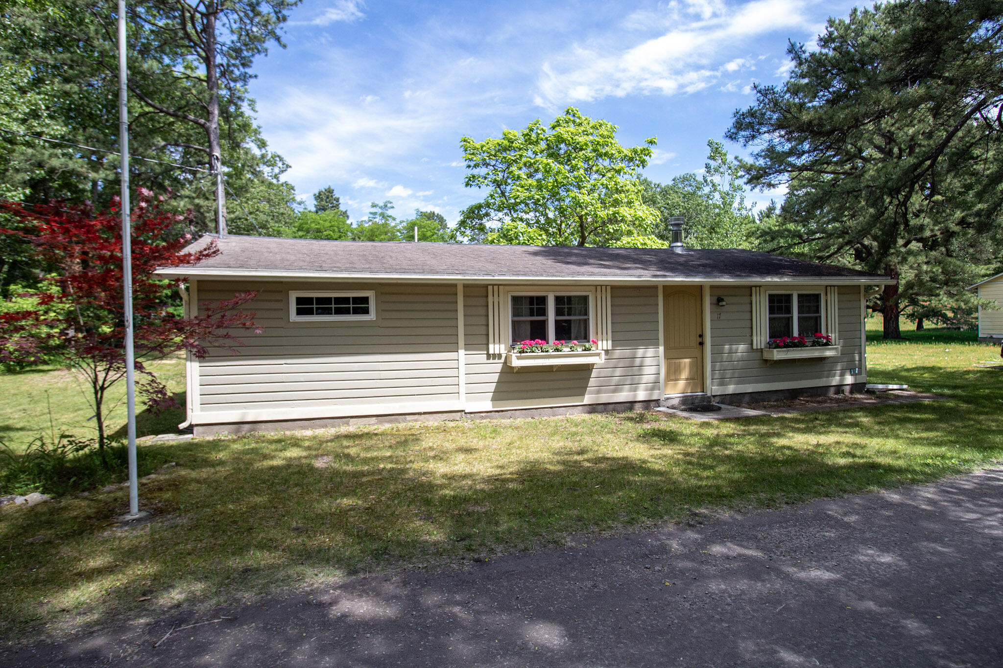 17 Ausable Beach Road Peru, NY 12972 - Photo 11 of 34