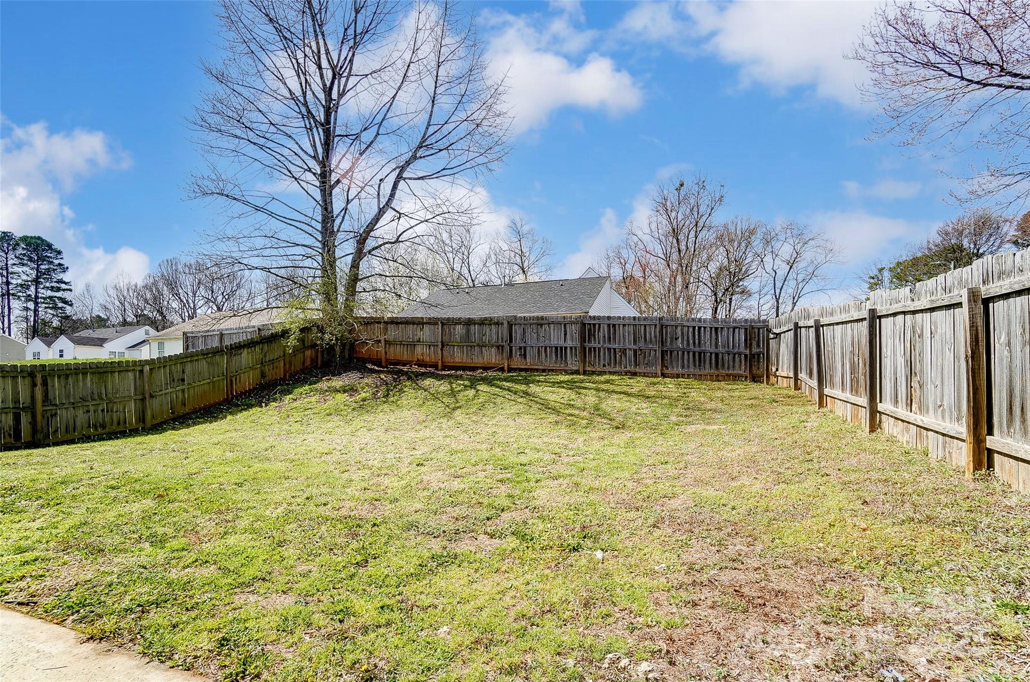 8247 Pozzi Road Charlotte, NC 28216 - Photo 22 of 23 Gallery Image 22