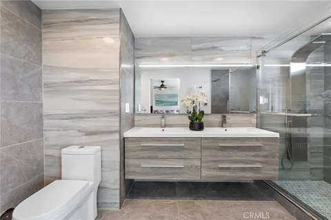 $2,199,000 | 21891 Starfire Lane, Huntington Beach, CA 92646