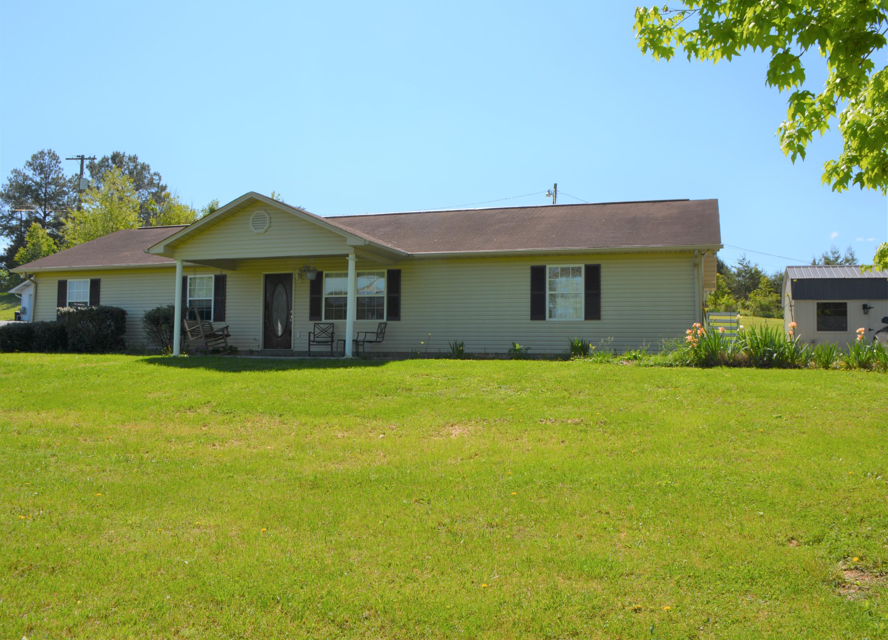 541 Kodak Road Kodak, TN 37764 - Photo 1 of 31 FRONT