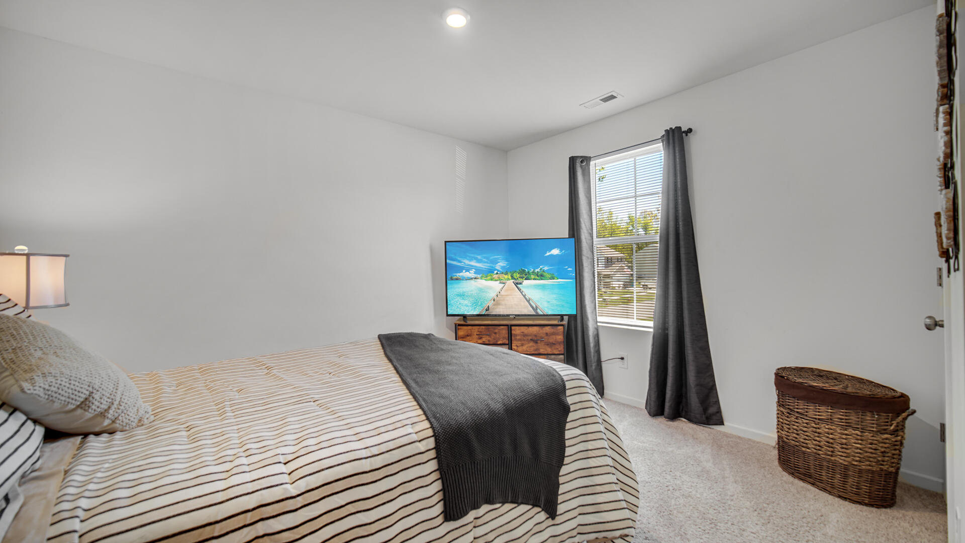 701 Bryce Road Kingsford Heights, IN 46346 - Photo 19 of 25 1920x1080